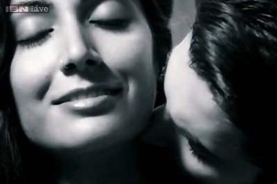 Monica Dogra to work with Naseeruddin Shah in 'Mastaan'