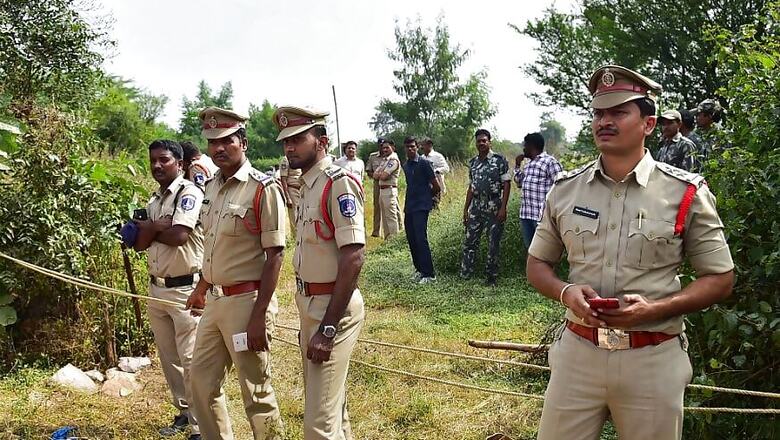 SC Sets Up Inquiry Commission to Probe Encounter of Telangana Rape and Murder Accused