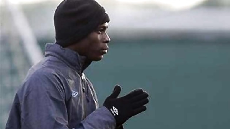 Balotelli withdraws appeal, accepts club fine