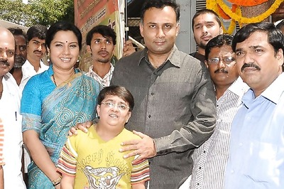 Somnath  pays tribute to Dr Rajakumar