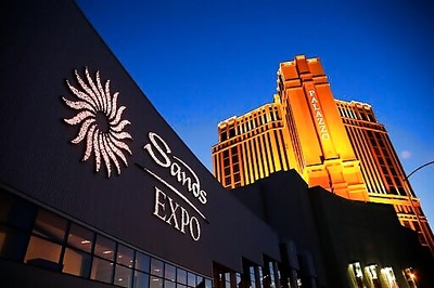 Without Adelson, Las Vegas Sands Posts $299 Million Loss