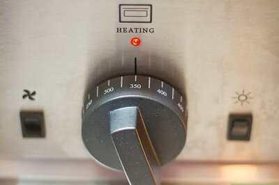 How to Toast Coconut