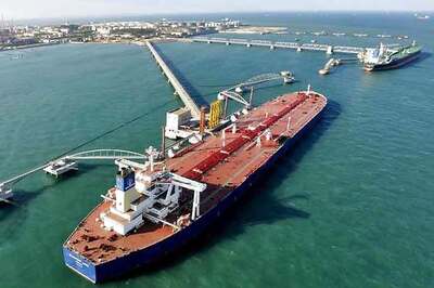 Oil Stable on Weak Dollar, Economic Growth, But Pockets of Oversupply Linger