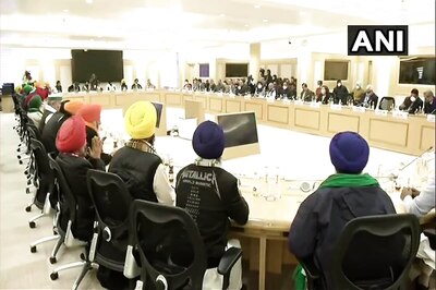 Govt Asks Farm Leaders to Reconsider Proposal for Suspending Three Laws; Unions Stick to Repeal Demand