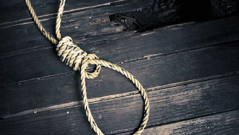 CBSE Result 2018: Class 10 Girl Commits Suicide After Failing Exam