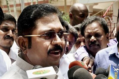 Hopeful of Guv's Good Decision on Demand for Palaniswami's Ouster: Dinakaran