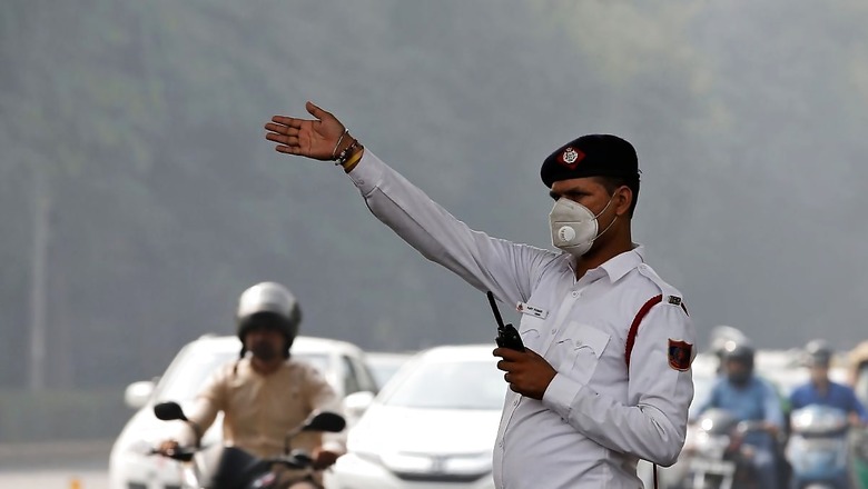 Traffic Violator Rams Car into Police Interceptor Vehicle, Killing ASI; Suffers Fatal Injuries Himself
