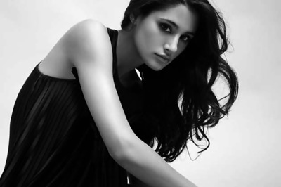 Nargis Fakhri moves to tears on Ganesh puja