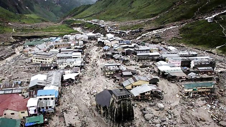 Three killed as rains stall relief efforts, 4700 missing so far