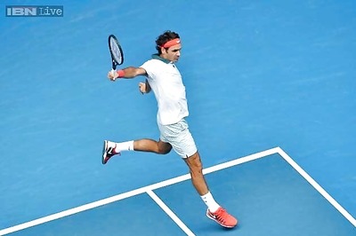 Roger Federer advances to 4th round at Australian Open