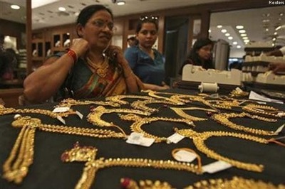 RBI imposes restrictions on bank loans against gold