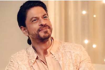 Shah Rukh Khan To Resume Shooting For Pathan, Will Fly To Spain Next Month | Exclusive
