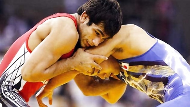 Amit Kumar wins silver at World Wrestling Championships