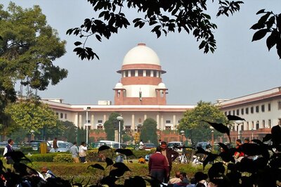 Action Shifts to SC After Day of Twists and Turns, Sena-Cong-NCP Petition Seeking Urgent Floor Test to be Heard Today