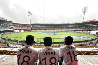 WATCH: Fans In Bengaluru Welcome Virat Kohli With Loud Cheers Amid Heavy Rain