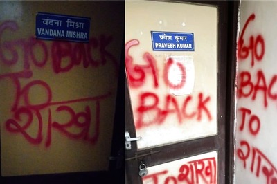 Walls of JNU Campus Defaced with Anti-Brahmin Slogans; VC Condemns Act, Calls for Strict Action