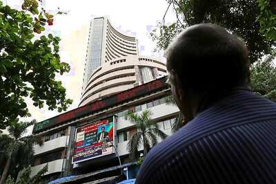Sensex Moves Up 75 Points in Early Trade on Global Cues