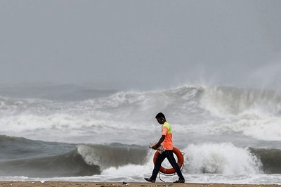 Cyclone Biparjoy Updates: Storm to Intensify Further In 36 Hours, Gujarat Fishermen Called Back to Coast