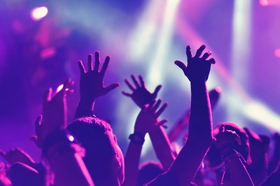 Tehsildar's Farewell Party Turns into Wild Dance Bash in Uttar Pradesh, DM Suspends 3 Revenue Officials