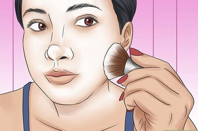 How to Do Black Swan Makeup