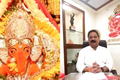 Marathi Actor Aadesh Bandekar Warns Devotees About Siddhivinayak Darshan Online Scam