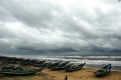 Cyclone threat: Odisha govt cancels puja holidays of employees