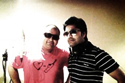 Tamil actor Simbu lends his voice for 'Baadshah'