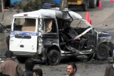 Turkey bomb blast injures 30