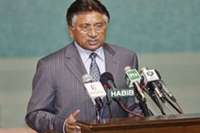 Pak's N-weapons not under threat: Pentagon