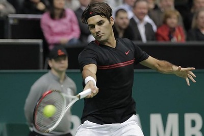 Federer routs Del Potro to win Rotterdam title