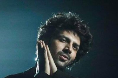 Can You Guess Kartik Aaryan's Favourite Emoji These Days? Hint - It Has Bhool Bhulaiyaa 2 Connection