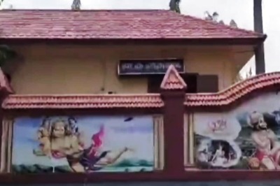 In Kerala, This Hanuman Temple Carries Paintings Depicting Chapters From Ramayana