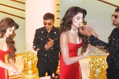 Urvashi Rautela Cuts 'REAL' Gold Cake On Birthday, Yo Yo Honey Singh Butchers Her Cake; Watch