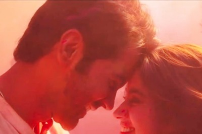 Mr & Mrs Mahi Song Dekhha Tenu Out: Jankvi Kapoor, Rajkummar Rao Starrer Is A Romantic Melody; Watch