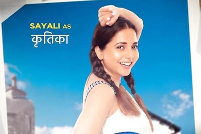 Marathi Actress Sayali Sanjeev Tries Unique Nail Paint To Promote Jhimma 2