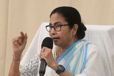 Those Questioning Law and Order Situation Trying to Malign West Bengal: Mamata