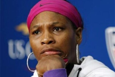 Serena finally apologises for foot-fault rant