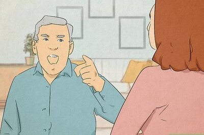 What Causes Defensive Behavior? 11+ Reasons Why People Get Defensive