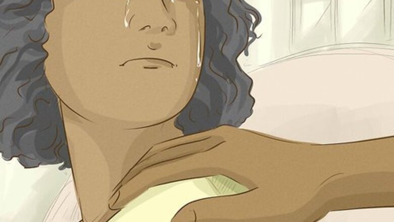 How to Comfort Someone Who Is Crying