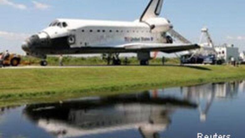 Space debris hit Atlantis during mission