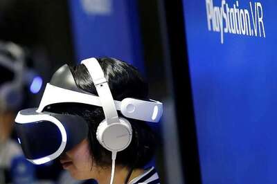 Sony Launches PlayStation VR Headset at $399