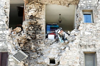 Earthquakes Could Continue to Jolt Italy for Weeks, Warns Seismologist