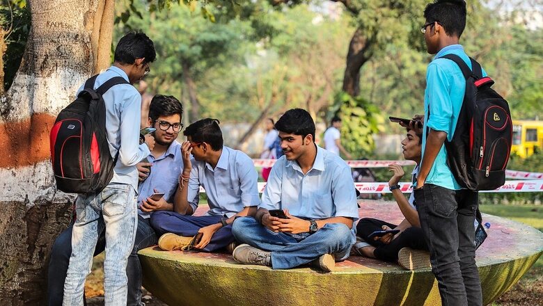 Delhi Skill University to Setup Centres to Skill Kids in Slum Clusters