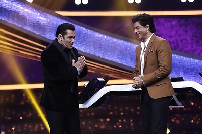 Salman Khan Jokes Shah Rukh Khan Made a Film After His Crush Kiran