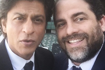 Watch: Shah Rukh Khan Teaches Lungi Dance To Rush Hour Maker Brett Ratner