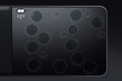 Light L16: A smartphone-sized camera with 16 different lenses built-in