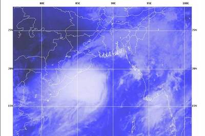 Cyclonic storm Mahasen moves eastwards