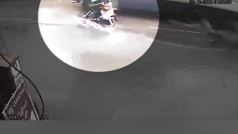 Mumbai Woman Crushed Under Bus After Bike Hits Pothole on Flooded Road
