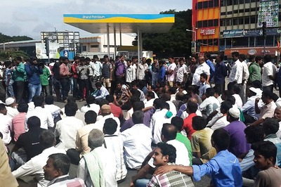 Karnataka Farmers Hit Streets Against SC Order over Cauvery Water to Tamil Nadu