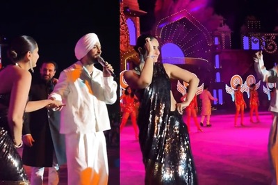 Kareena Kapoor Blushes as Diljit Dosanjh Sings Proper Patola, Calls Her Queen at Jamnagar Bash, Watch
